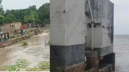 ডুবে যাওয়ার আগে মসজিদে শেষ 'দোয়া', জলবন্দি থেকেই কি হবে দুর্গাপুজো?