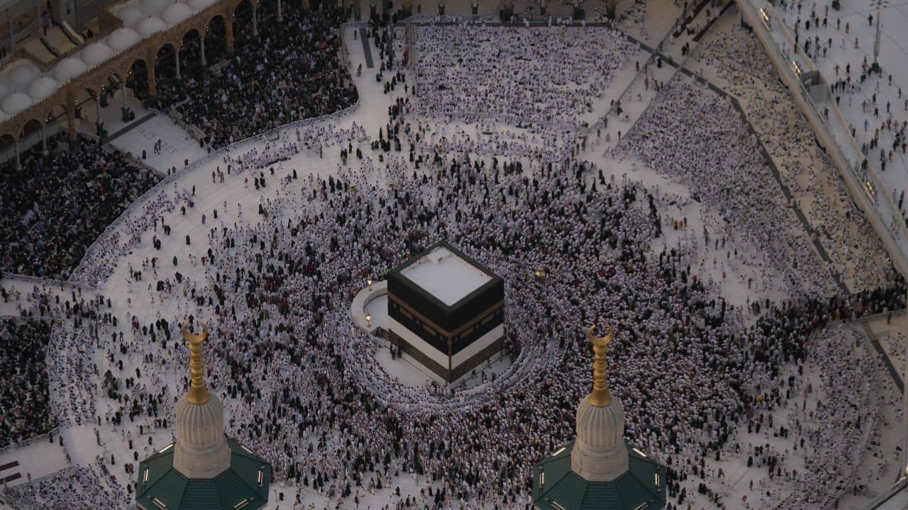 Mecca Air Raid Alert: সৌদিকে নিশানা হুথিদের, প্রথমবার মক্কায় আকাশপথে হামলার সতর্কতা জারি