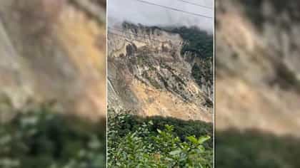 আস্ত পাহাড় যেন চোখের সামনেই গলে গেল! নেপালে মৃত ২৪