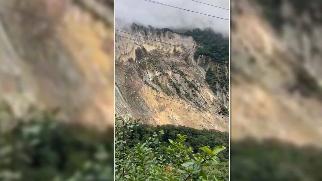 Nepal Disaster Video: আস্ত পাহাড় যেন চোখের সামনেই গলে গেল! আবার বিপর্যয় নেপালে, মৃত অন্ততপক্ষে ২৪