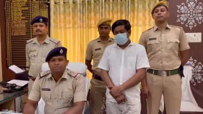 নন্দীগ্রামের পর এবার গ্রেফতার রেজিনগরের প্রার্থী