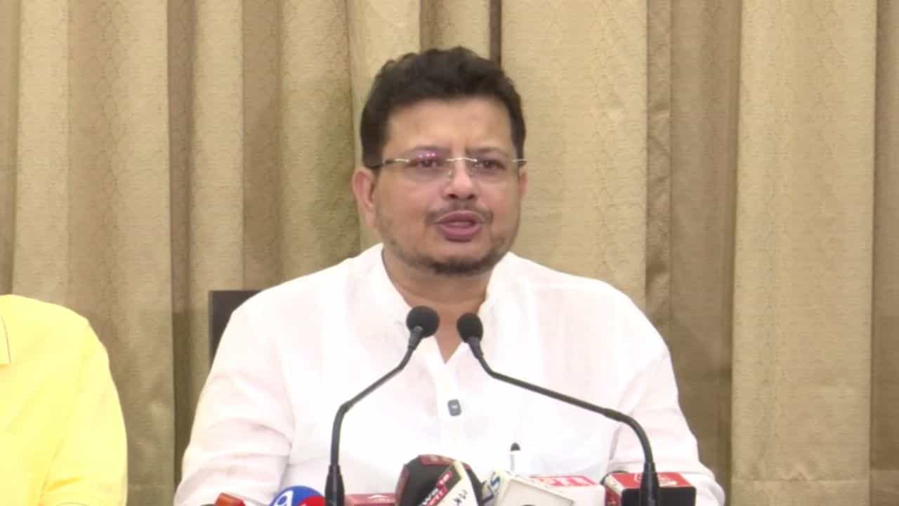 Ritabrata Banerjee: 'বাম সমর্থিত প্রার্থী মমতা বন্দ্যোপাধ্যায়', কেন বললেন ঋতব্রত? Ritabrata Banerjee: 'বাম সমর্থিত প্রার্থী মমতা বন্দ্যোপাধ্যায়', কেন বললেন ঋতব্রত?