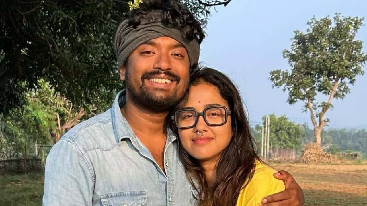 Sohini Sarkar: জানেন সোহিনীর হবু সন্তানের কী নাম রাখতে চান শোভন? নামটা শুনলে হাসি আর থামবে না!