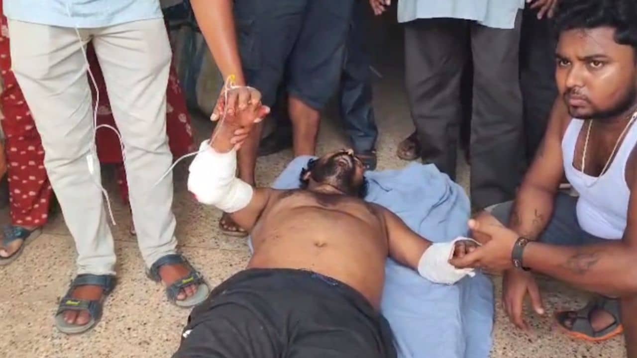 Sabang: তোলাবাজির প্রতিবাদ, বাড়ি থেকে টেনে বের করে রড-বাঁশ দিয়ে মারধর বিজেপি কর্মীকে, ভাঙল হাত-মেরুদণ্ড