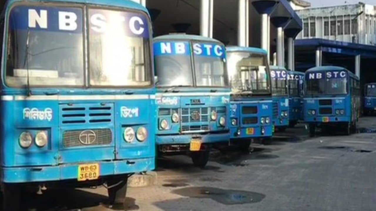 Special Bus Service: উত্তরবঙ্গ জুড়ছে আবার, ট্রেন বাতিল হতেই রাস্তায় নামল অতিরিক্ত বাস, কোন কোন রুট দেখে নিন...