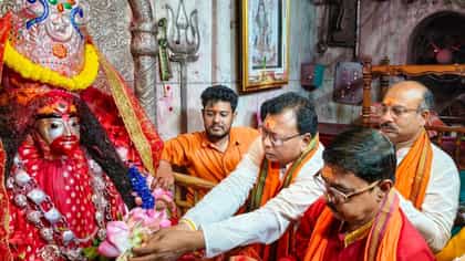 তারাপীঠ মন্দিরে বদলে গেল দর্শনের নিয়ম