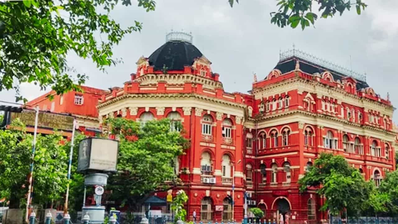 Writers Building Restoration: আদানি গোষ্ঠীর হাতে গুরুদায়িত্ব, দুর্গাপুজোর আগেই রাইটার্সে ঘর পাবেন কারা? Writers Building Restoration: আদানি গোষ্ঠীর হাতে গুরুদায়িত্ব, দুর্গাপুজোর আগেই রাইটার্সে ঘর পাবেন কারা?