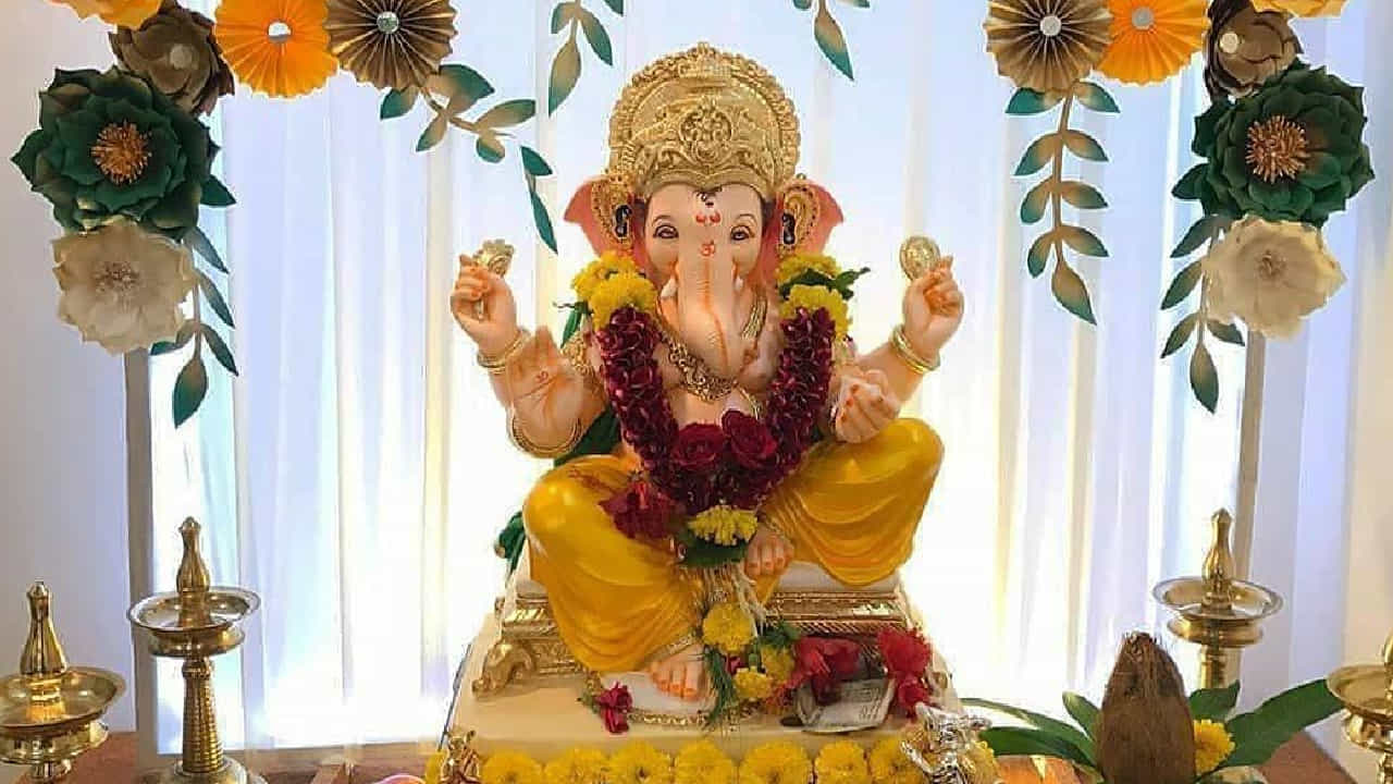 Ganesh Chaturthi 2026: ১৪ না ১৫ সেপ্টেম্বর, কবে পড়েছে গণেশ চতুর্থী? জানুন তিথির শুরু-শেষের সঠিক সময় ও জরুরি নিয়ম Ganesh Chaturthi 2026: ১৪ না ১৫ সেপ্টেম্বর, কবে পড়েছে গণেশ চতুর্থী? জানুন তিথির শুরু-শেষের সঠিক সময় ও জরুরি নিয়ম