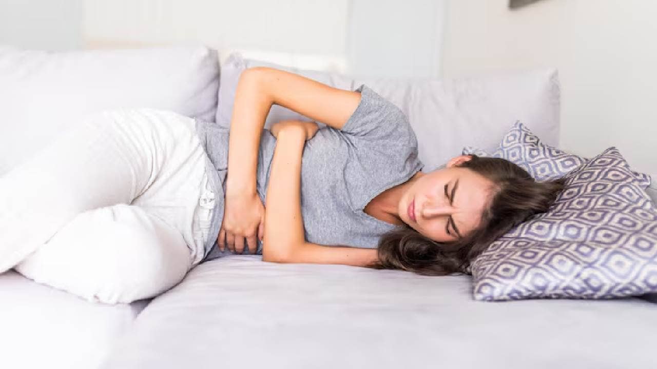 Period Pain: পিরিয়ডের ব্যথায় কাবু? ম্যাজিকের মতো কাজ করবে এই পানীয়, চটপট বানিয়ে ফেলুন