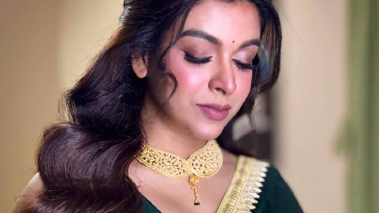 Moumita Pandit: অরুণোদয় বলেছিল তুমি ঐশ্বর্য হতে পারবে না..., আজ সোশাল মিডিয়ায় কোন ব্যক্তিগত কথা ফাঁস করলেন মৌমিতা?
