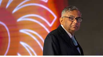 চন্দ্রশেখরনকে চেয়ারম্যানের সিদ্ধান্ত অবৈধ! নোয়েল টাটার আপত্তির জের?