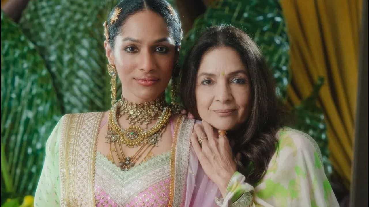 Neena Gupta: 'আমারই ভুল ছিল...', মাসাবার কাছে কেন বারবার ক্ষমা চেয়েছেন নীনা গুপ্তা? Neena Gupta: 'আমারই ভুল ছিল...', মাসাবার কাছে কেন বারবার ক্ষমা চেয়েছেন নীনা গুপ্তা?