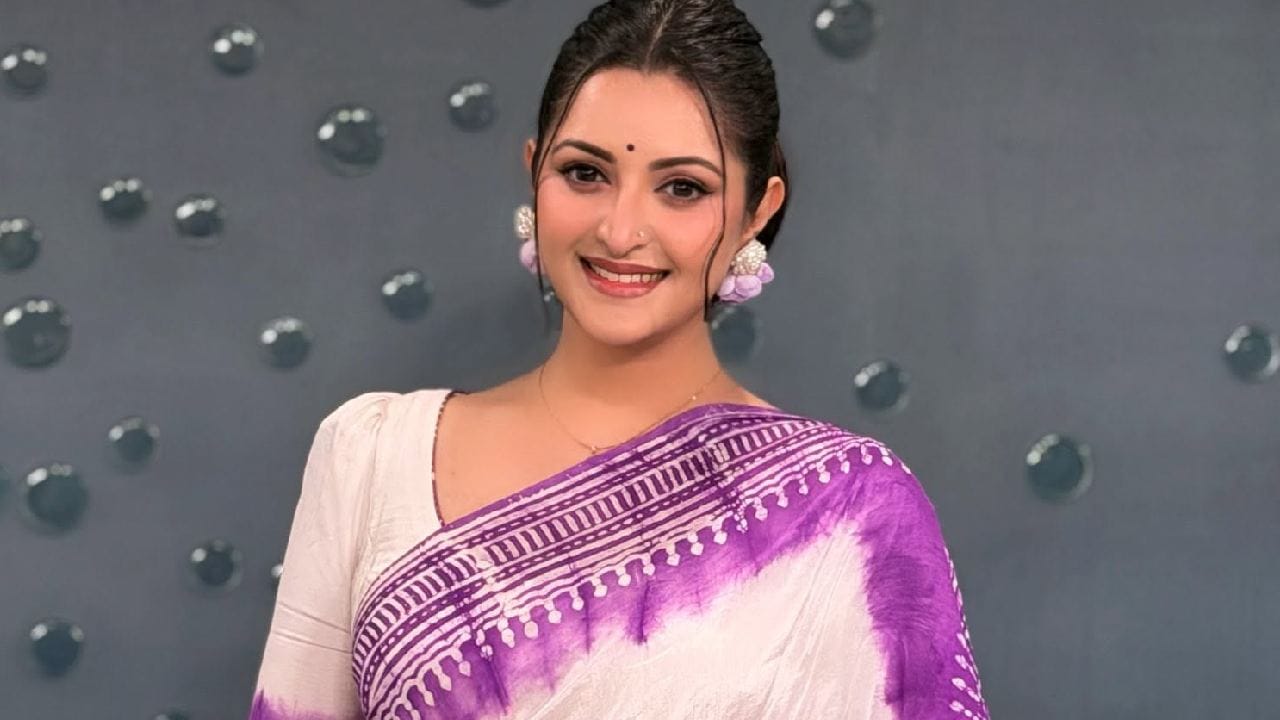 Pori Moni: আবারও মা হলেন পরীমণি, ‘আর ক’টা সন্তান চাই?’ খোঁচা দিতেই মুখ খুললেন অভিনেত্রী