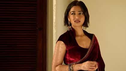 দারোয়ানের মোবাইলে রাধিকার ব্যক্তিগত ভিডিয়ো! আতঙ্কে কী করেন তিনি?