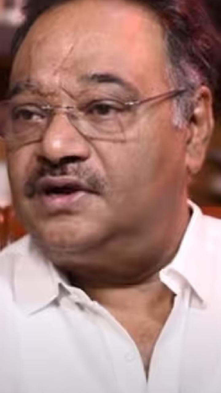 মমতা ভাবছেন উনি এখনও মুখ্যমন্ত্রী: শমীক