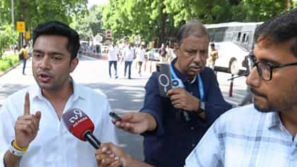 'চোর জ্ঞানেশ কুমারের পদত্যাগ নয়, গ্রেফতারি চাই', বললেন অভিষেক