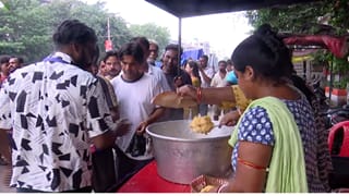 Aahar Canteen: মাত্র ১ টাকায় পেটভরে খাবার! পাতে বিরিয়ানি, মিষ্টি, মহালয়া থেকেই চালু হচ্ছে আহার ক্যান্টিন