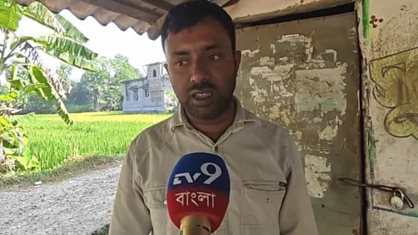 Chandrakona news: ইনস্ট্যান্ট আপডেট নোটিফিকেশন দেখেই সুইচ অফ করেছিলেন, ফোন খুলতেই নিঃস্ব হয়ে গেলেন জয়ন্ত
