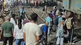 Doon express: দুন এক্সপ্রেসে আগুন, তুমুল হইচই