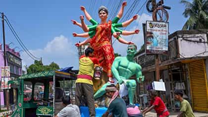 অক্টোবরেও আকাশ মেঘলা, দুর্গাপুজোর চারদিনও কি ভাসবে বাংলা?