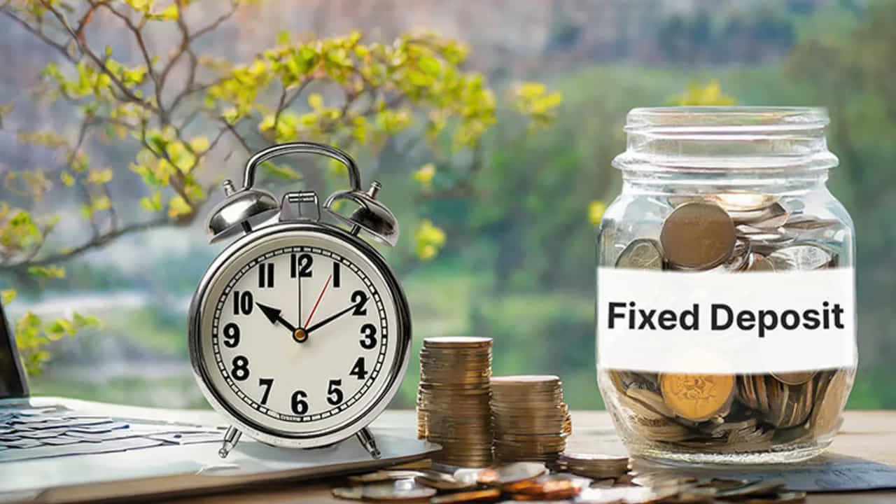 Fixed Deposit Rate Hike: এফডি-তে সুখবর! ICICI ও Indian Bank বাড়াল সুদের হার, কী কী সুবিধা পাবেন গ্রাহকরা? Fixed Deposit Rate Hike: এফডি-তে সুখবর! ICICI ও Indian Bank বাড়াল সুদের হার, কী কী সুবিধা পাবেন গ্রাহকরা?