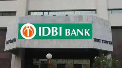 বিক্রি হয়ে যাচ্ছে IDBI Bank, কর্মীদের চাকরিও কি চলে যাবে?