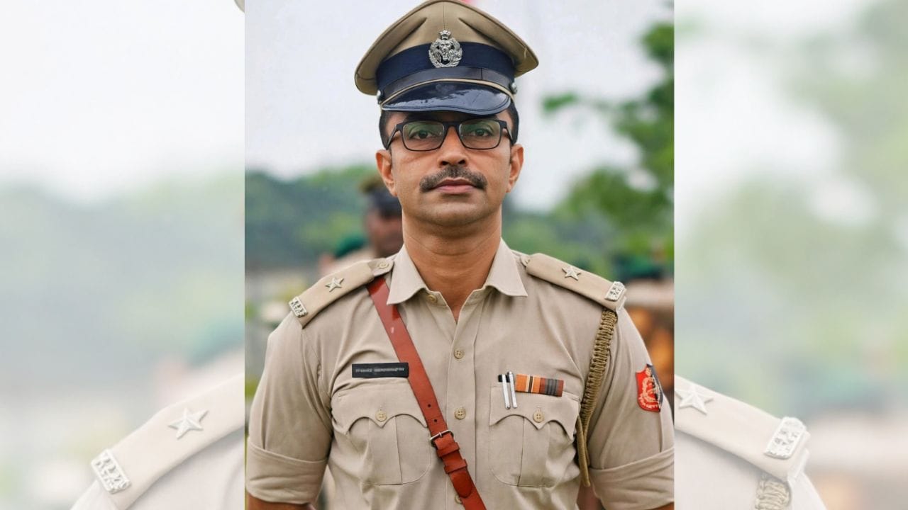 Deadbody Recover From Jalpaiguri: কেউ কিচ্ছুটি টের পাননি! নীরবে স্ত্রী সন্তানকে ফেলে চলে গেলেন পুলিশ কর্মী