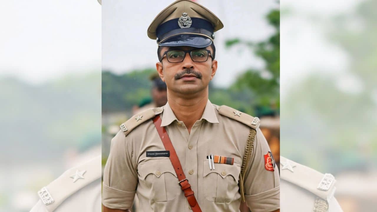 Deadbody Recover From Jalpaiguri: কেউ কিচ্ছুটি টের পাননি! নীরবে স্ত্রী সন্তানকে ফেলে চলে গেলেন পুলিশ কর্মী