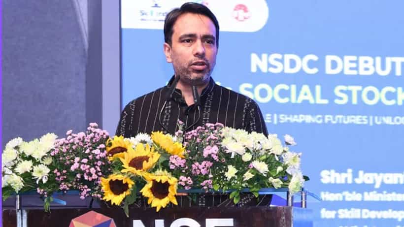 Jayant Chaudhary: জাপান-জার্মানিতে চাকরির সুযোগ! ৬০০ জনকে প্রশিক্ষণ দেবে NSDC, দেশের উন্নতির সঙ্গে মানুষের দক্ষতায় বিনিয়োগ জরুরি, বার্তা জয়ন্ত চৌধুরীর