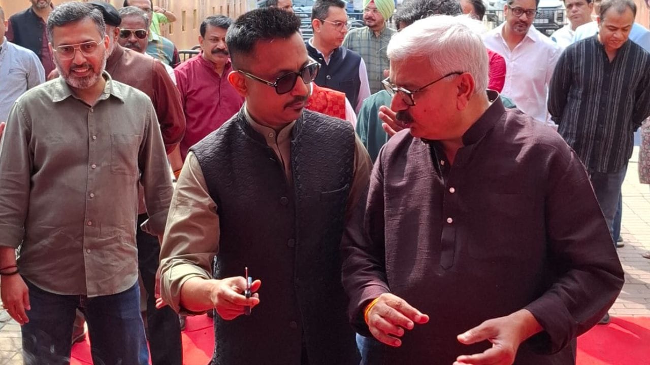 এই উৎসবের সূচনায় টিভি৯ নেটওয়ার্কের এমডি এবং সিইও বরুণ দাস বলেছেন যে, এই উৎসবে দেশের বৈচিত্র্যময় সংস্কৃতি একই ছাদের তলায় এসেছে।