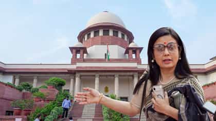 'প্রতিহিংসামূলক চিঠি', মহুয়ার মামলায় বিজ্ঞপ্তি সংশোধন শীর্ষ আদালতের