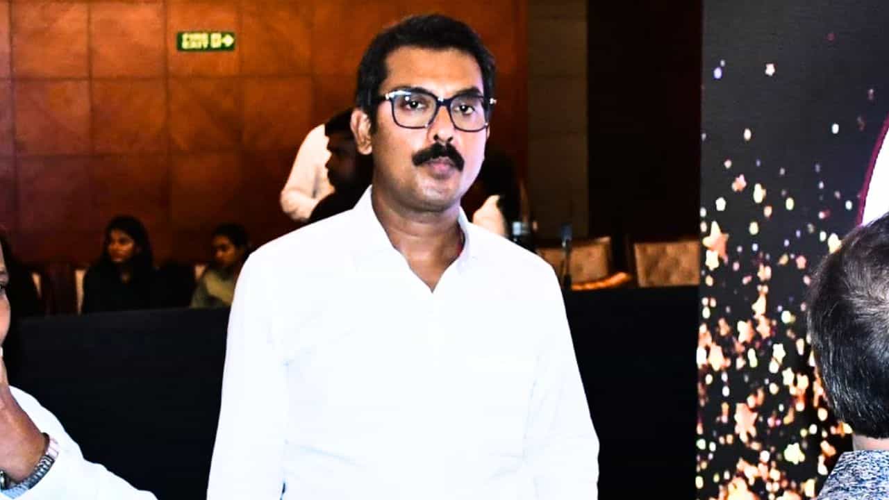 Swarup Biswas: 'পুরুষেরও চোখে জল আসে', গত রবিবার যা ঘটেছে... কষ্টের অনুভূতির কথা জানালেন স্বরূপ বিশ্বাস Swarup Biswas: 'পুরুষেরও চোখে জল আসে', গত রবিবার যা ঘটেছে... কষ্টের অনুভূতির কথা জানালেন স্বরূপ বিশ্বাস