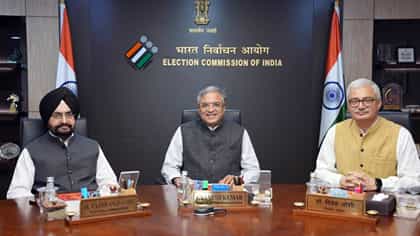 জ্ঞানেশ কুমারকে এড়িয়ে সত্যিই চিঠি দিয়েছিলেন সান্ধু-জোশী, RTI-তে সামনে