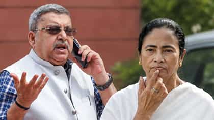 মমতা ভুল করে ফেলেছেন বুঝেই তড়িঘড়ি থামিয়ে দিলেন কল্যাণ
