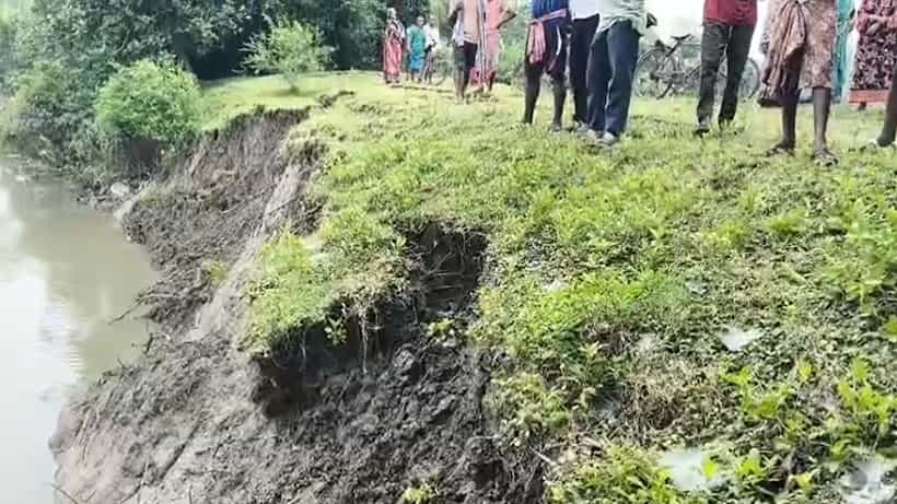 Pathar Pratima: ২০০ ফুট জুড়ে ভাঙন, রাতের ঘুম উড়েছে ওদের