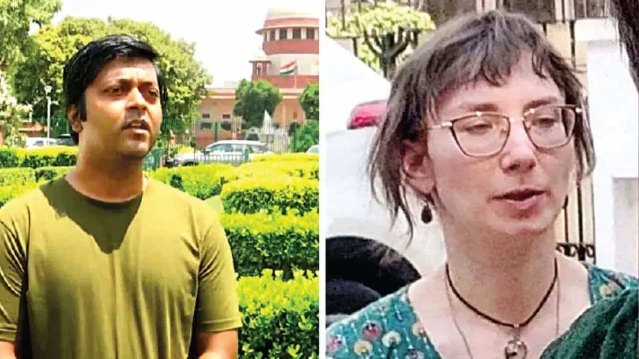 Russian Wife: মস্কোয় বেপাত্তা বাংলার রাশিয়ান বধূ, রেড কর্নার নোটিস জারি ইন্টারপোলের Russian Wife: মস্কোয় বেপাত্তা বাংলার রাশিয়ান বধূ, রেড কর্নার নোটিস জারি ইন্টারপোলের