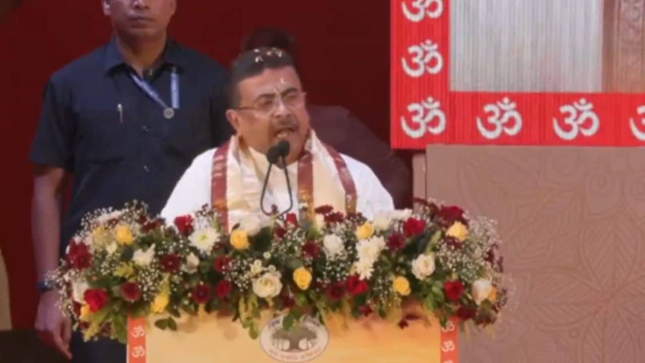 Suvendu Adhikari: চারিদিকে ছারপোকা... হালকাভাবে নেবেন না, সতর্ক করলেন মুখ্যমন্ত্রী