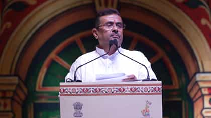 কেন চোরবাগানের আহতদের বেসরকারি হাসপাতালে পাঠালেন মুখ্যমন্ত্রী