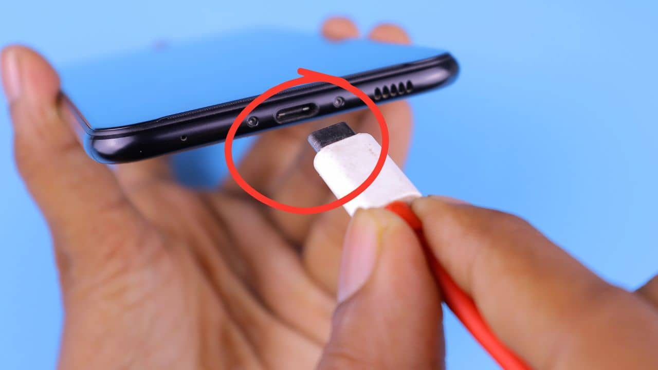 Type-C port: শুধু চার্জ দিতে নয়, আপনার ফোনের টাইপ সি পোর্ট এমন সব কাজে লাগে, যা ভাবতেও পারবেন না