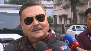 Madan Mitra: ‘আশা করেছিলাম একবার বলবেন, আসুন না…’ দিদির উপরে আক্ষেপ মদনের, মমতা বন্দ্যোপাধ্যায়কেই ‘আল্টিমেট তৃণমূল’ বললেন!
