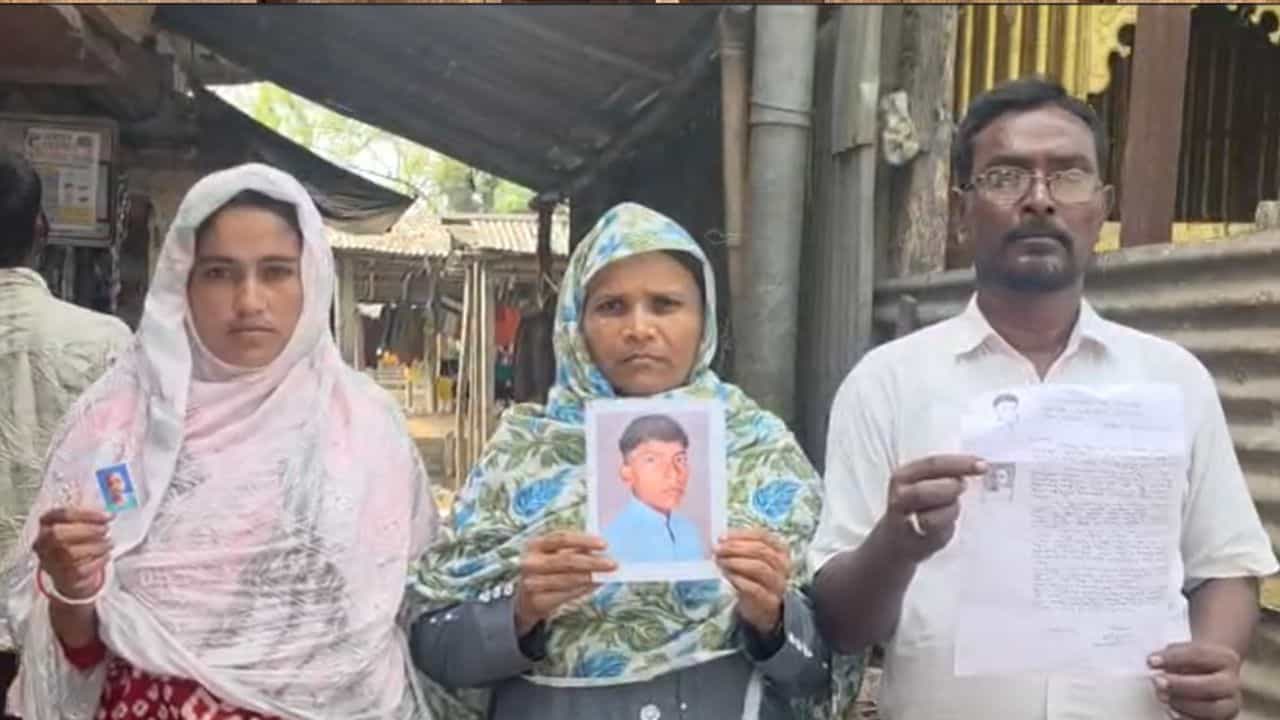 Students Missing: স্কুলের জন্য বাড়ি থেকে বেরিয়ে নিখোঁজ চতুর্থ শ্রেণির ২ ছাত্র Students Missing: স্কুলের জন্য বাড়ি থেকে বেরিয়ে নিখোঁজ চতুর্থ শ্রেণির ২ ছাত্র