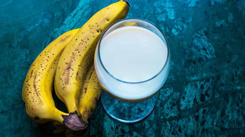 কলা ও দুধ একসঙ্গে খাওয়া কি ঠিক?