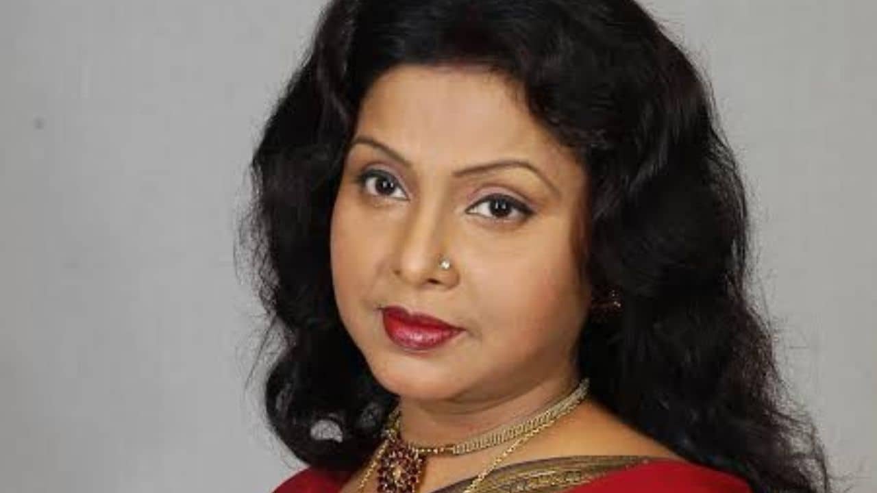 Mita Chatterjee: পালকিতে বউ চলে যায় গাওয়ার পরেই বন্ধ হয়ে যায় ক্যাসেট কোম্পানি! কী ঘটেছিল মিতা চট্টোপাধ্যায়ের সঙ্গে?