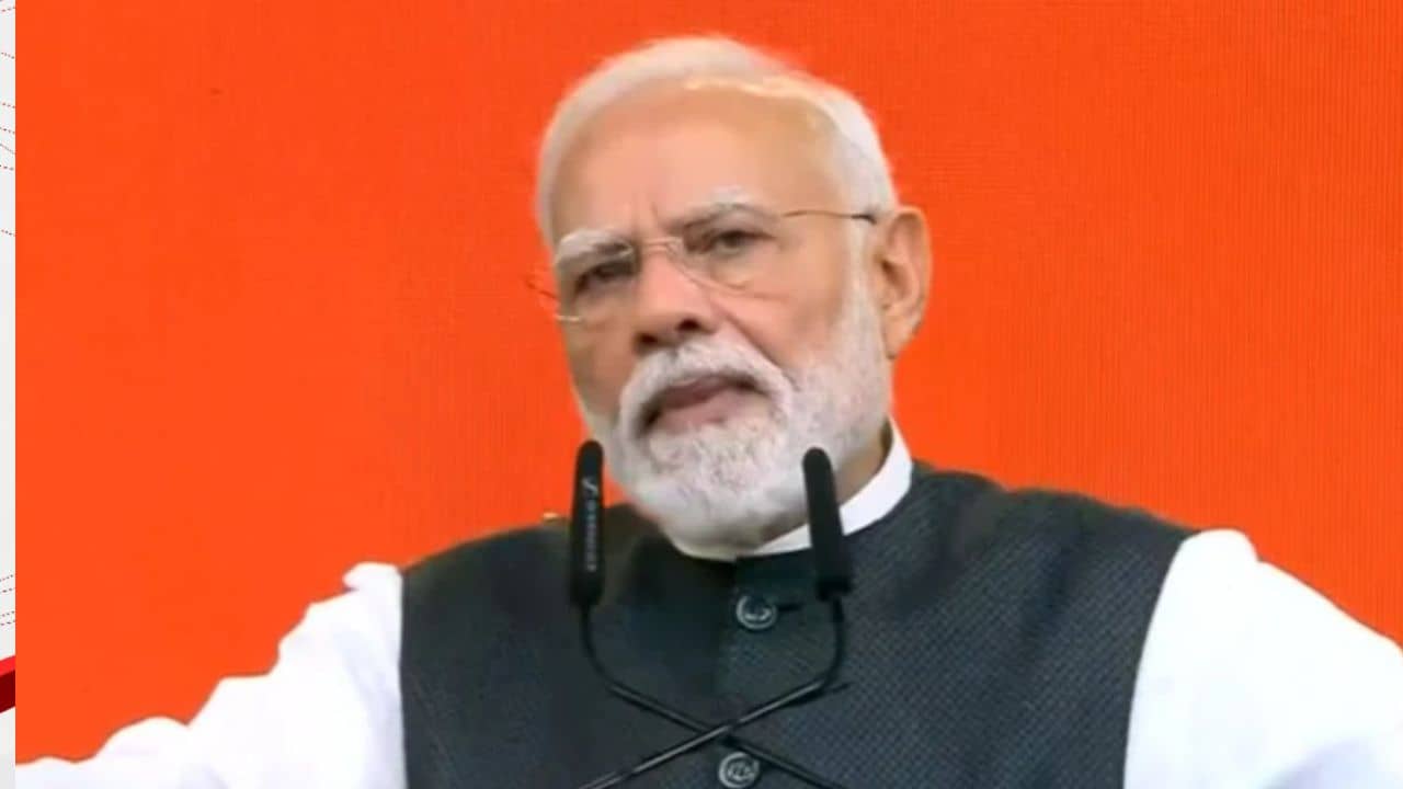 PM Modi: ভুজের ভূমিকম্প, কোভিড ও মিডিয়া- প্রশাসনিক জীবনের ২৫ বছরে কী কী শিখলেন প্রধানমন্ত্রী মোদী? প্রশাসক মোদীকে কী কী শিক্ষা দিল?