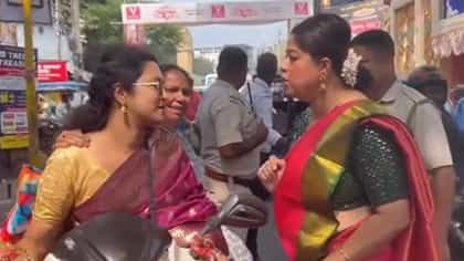 'মাথায় হেলমেট নেই কেন?' রাস্তায় নেমে দিনভর ট্রাফিক সামলালেন মন্ত্রী
