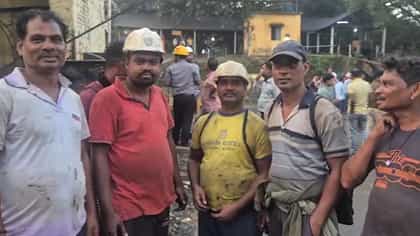 রাতভর অভিযান, অবশেষ উদ্ধার পাণ্ডবেশ্বরের খনিতে আটকে পড়া ১২ শ্রমিক