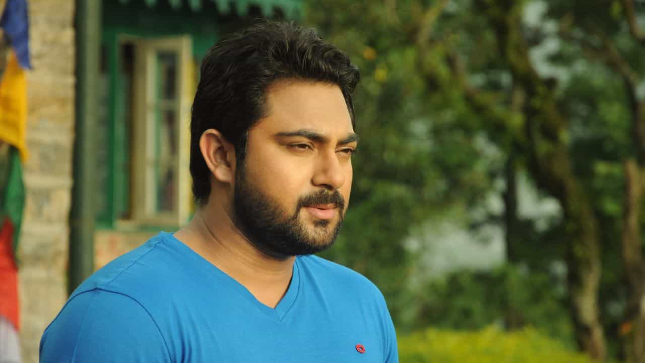 Soham Chakraborty: সোহমের আগাম জামিনের আর্জি খারিজ হাইকোর্টের, কোন বিপাকে পড়তে পারেন অভিনেতা? Soham Chakraborty: সোহমের আগাম জামিনের আর্জি খারিজ হাইকোর্টের, কোন বিপাকে পড়তে পারেন অভিনেতা?