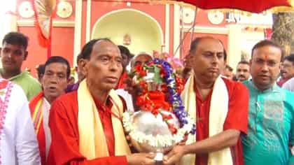 সর্বমঙ্গলা মন্দিরে এল মায়ের রুপোর ঘট! বর্ধমানে শুরু দুর্গাপুজো