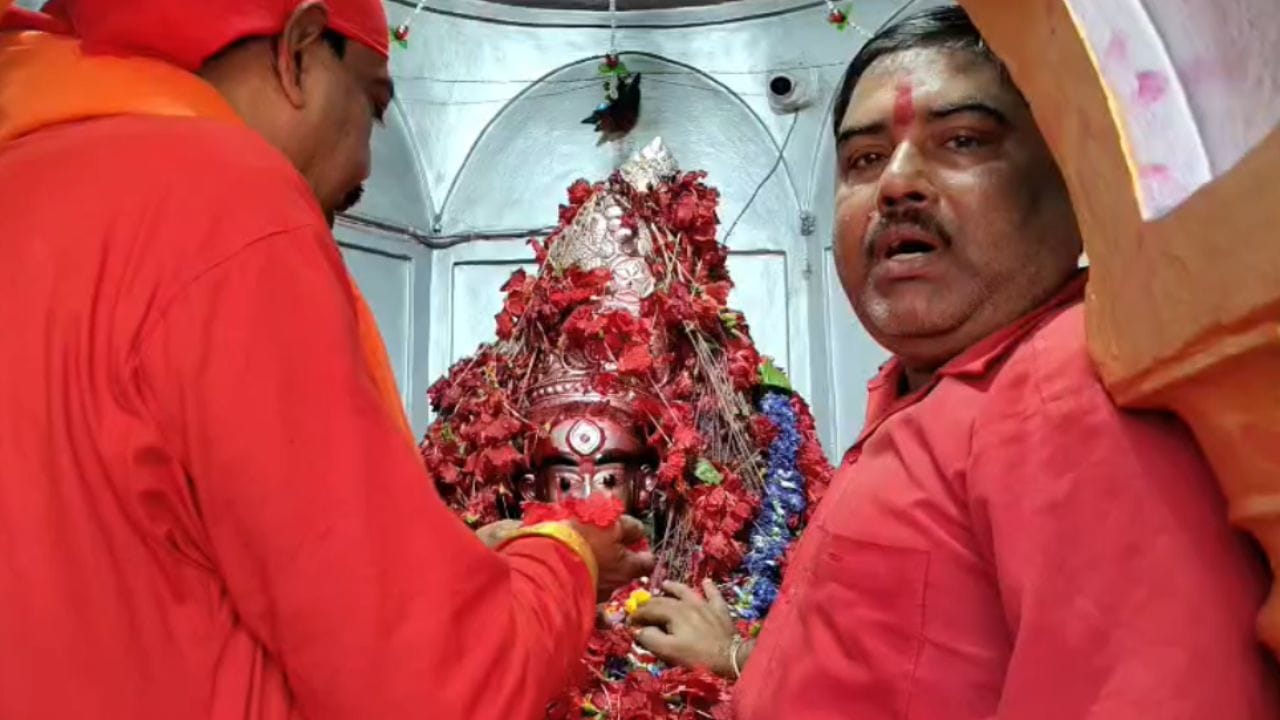 Tarapith News: কাটা মাছ জীবিত হতেই মিলেছিল অলৌকিক সংকেত! মা তারার আবির্ভাব তিথিতে জানুন তারাপীঠের অজানা ইতিহাস