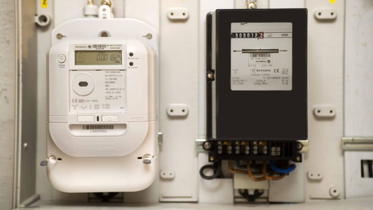 Electric Bill: স্মার্ট মিটার বসানোর পরেও বেশি বিল? কোন পদ্ধতিতে অভিযোগ জানাবেন, দেখুন
